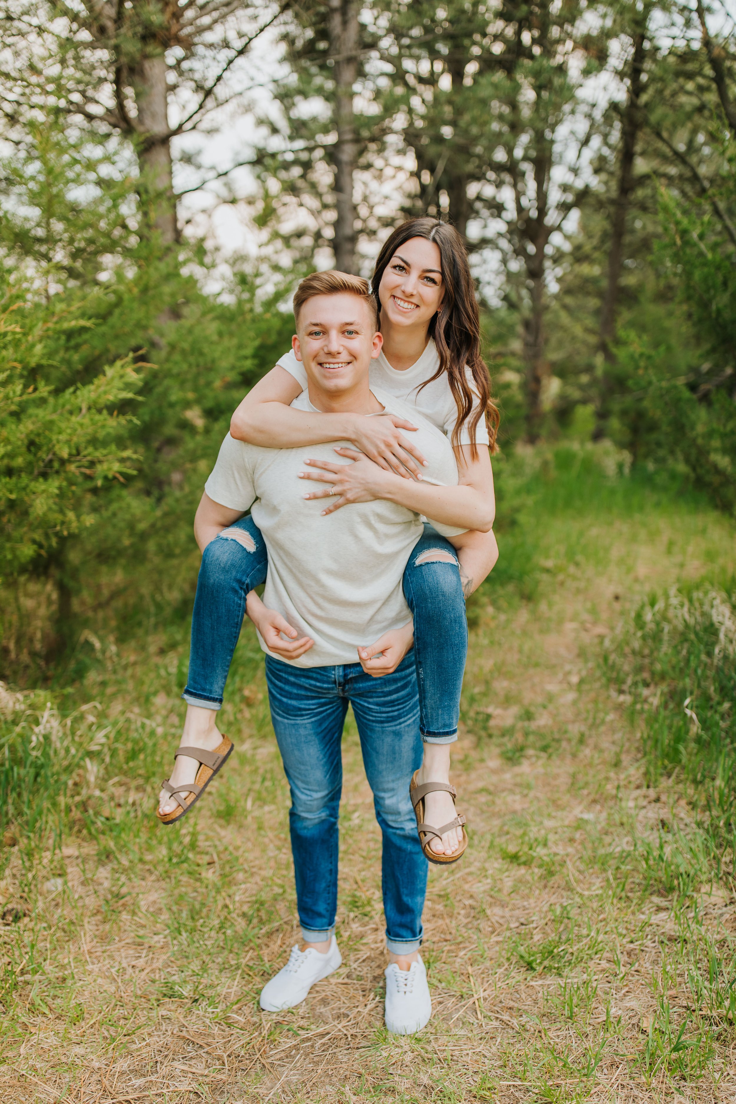 Allison & Liam - Engaged - Nathaniel Jensen Photography - Omaha Nebraska Wedding Photographer-14.jpg