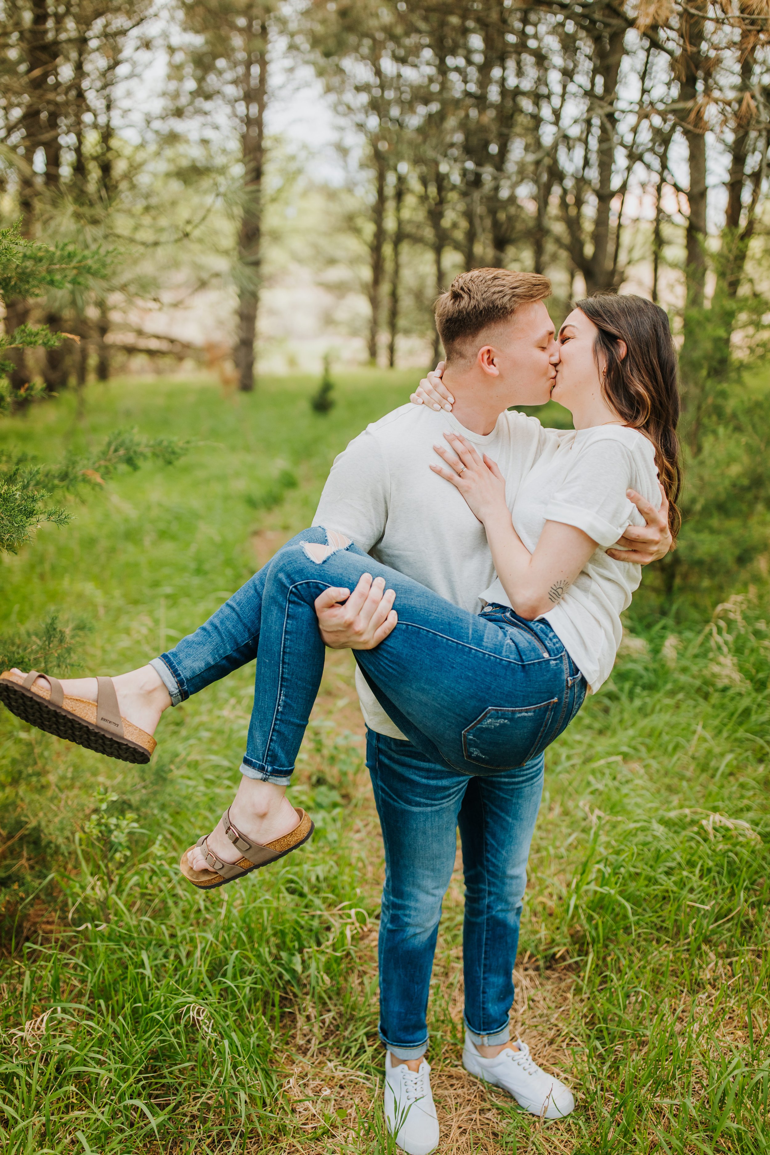 Allison & Liam - Engaged - Nathaniel Jensen Photography - Omaha Nebraska Wedding Photographer-33.jpg