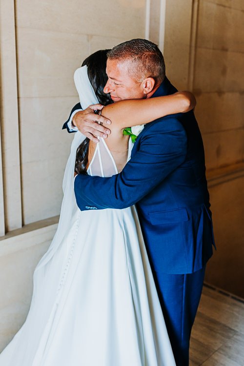 Molly & Ollie - Married - WEB - Nathaniel Jensen Photography - Omaha Nebraska Wedding Photographer-124.JPG
