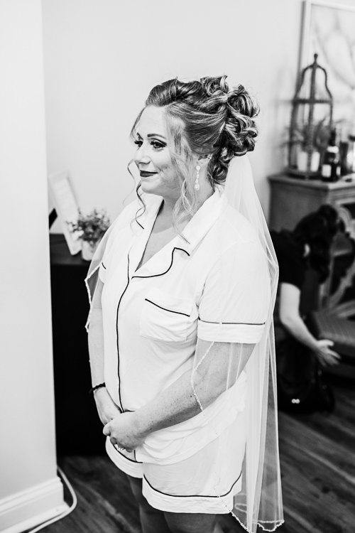 Kenzie & Robyn - Married - WEB - Nathaniel Jensen Photography - Omaha Nebraska Wedding Photographer-49.JPG