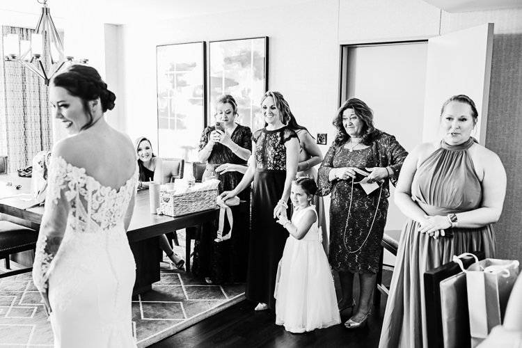 Maggie & Chris - Married - WEB - Nathaniel Jensen Photography - Omaha Nebraska Wedding Photographer-41.JPG