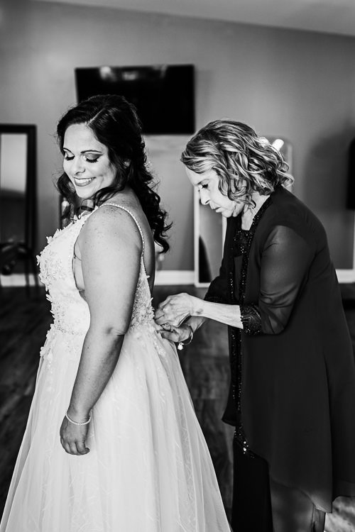 Kenzie & Robyn - Married - WEB - Nathaniel Jensen Photography - Omaha Nebraska Wedding Photographer-157.JPG