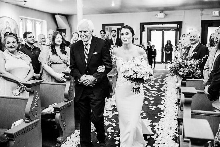 Maggie & Chris - Married - WEB - Nathaniel Jensen Photography - Omaha Nebraska Wedding Photographer-109.JPG