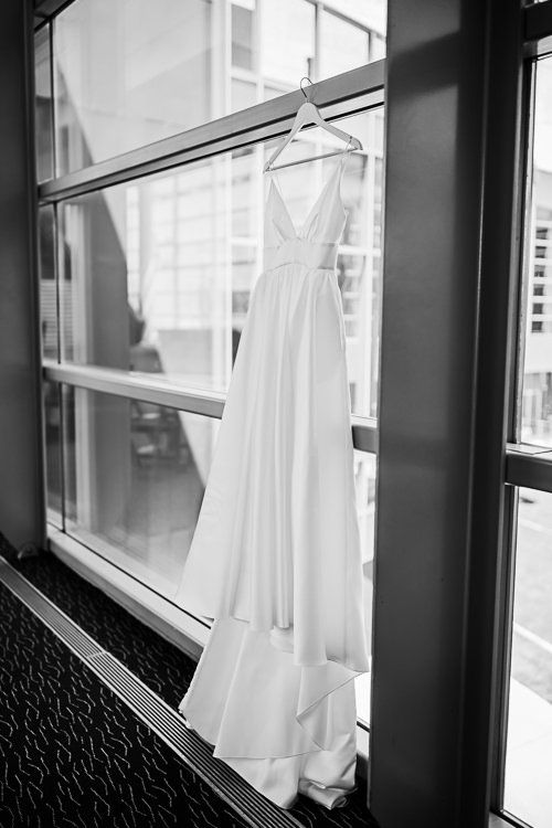 Chloe & Ryan - Married - WEB - Nathaniel Jensen Photography - Omaha Nebraska Wedding Photographer-9.JPG