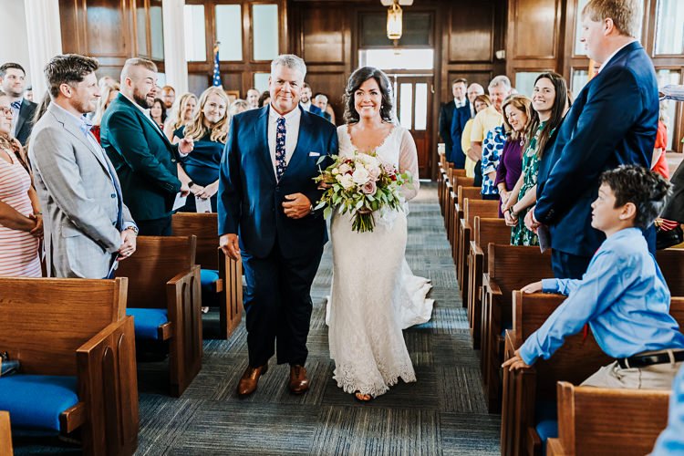 Erin & Noah - Married - WEB - Nathaniel Jensen Photography - Omaha Nebraska Wedding Photographer-137.JPG