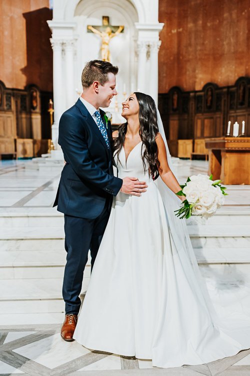Molly & Ollie - Married - WEB - Nathaniel Jensen Photography - Omaha Nebraska Wedding Photographer-290.JPG