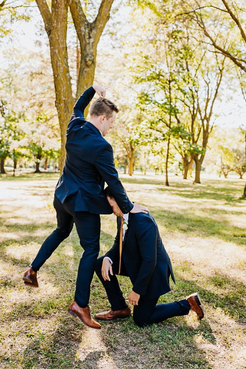 Molly & Ollie - Married - WEB - Nathaniel Jensen Photography - Omaha Nebraska Wedding Photographer-378.JPG