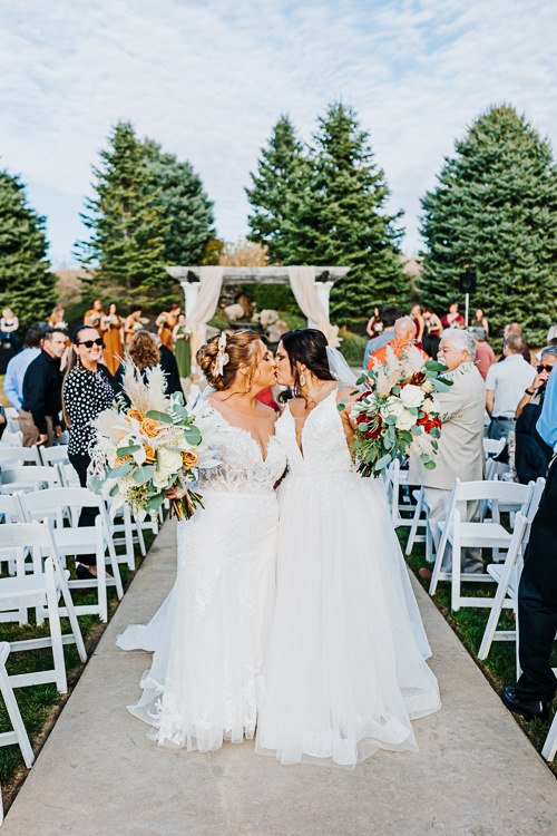 Kenzie & Robyn - Married - WEB - Nathaniel Jensen Photography - Omaha Nebraska Wedding Photographer-406.JPG
