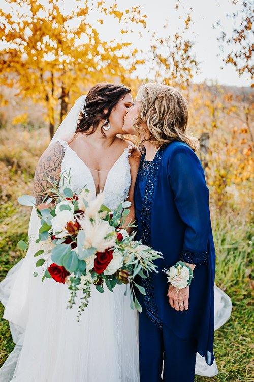 Kenzie & Robyn - Married - WEB - Nathaniel Jensen Photography - Omaha Nebraska Wedding Photographer-436.JPG