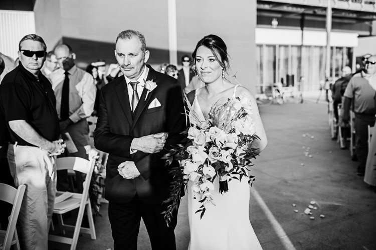 Vanessa & Nick - Married - WEB - Nathaniel Jensen Photography - Omaha Nebraska Wedding Photographer-431.JPG