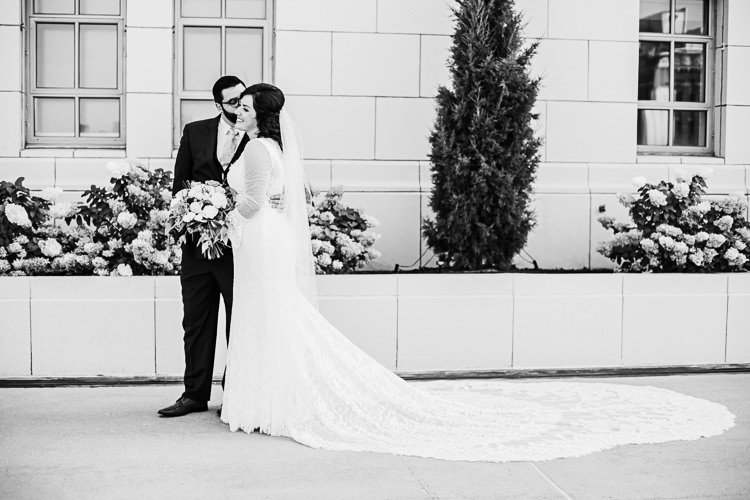 Erin & Noah - Married - WEB - Nathaniel Jensen Photography - Omaha Nebraska Wedding Photographer-389.JPG