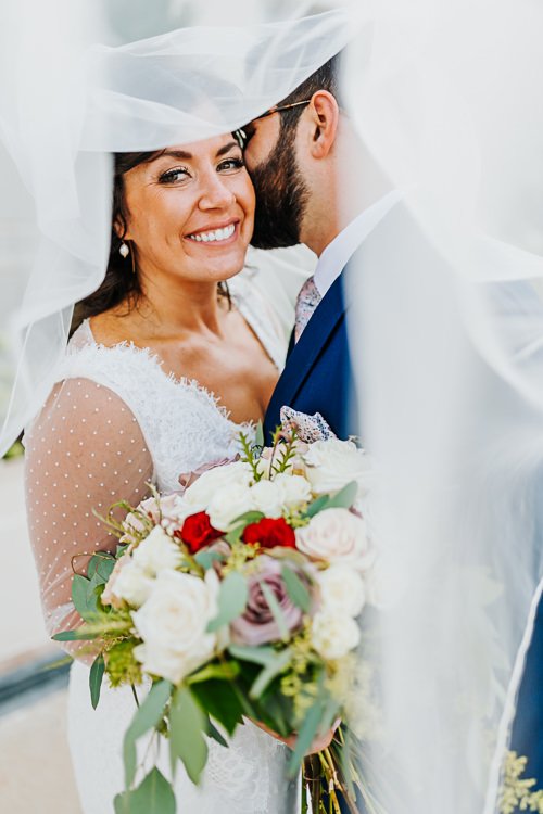 Erin & Noah - Married - WEB - Nathaniel Jensen Photography - Omaha Nebraska Wedding Photographer-433.JPG