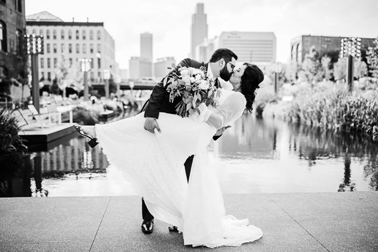 Erin & Noah - Married - WEB - Nathaniel Jensen Photography - Omaha Nebraska Wedding Photographer-482.JPG
