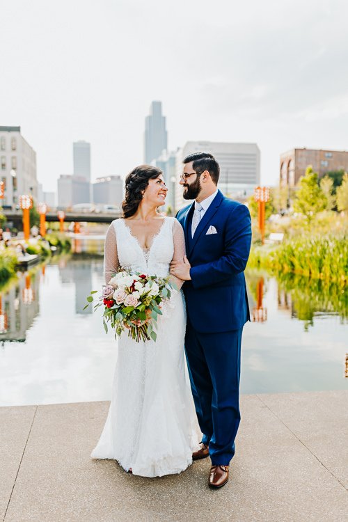 Erin & Noah - Married - WEB - Nathaniel Jensen Photography - Omaha Nebraska Wedding Photographer-489.JPG