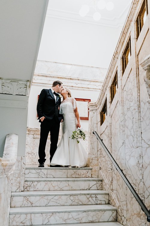 Maddie & Spencer - Married - WEB - Nathaniel Jensen Photography - Omaha Nebraska Wedding Photographer-307.JPG