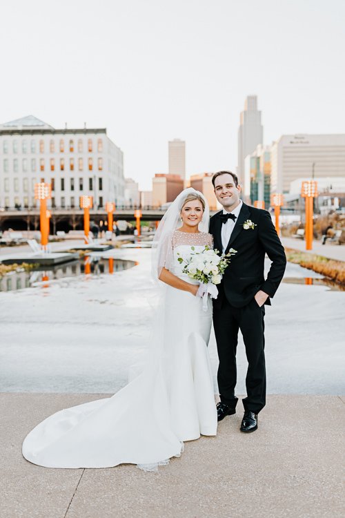 Maddie & Spencer - Married - WEB - Nathaniel Jensen Photography - Omaha Nebraska Wedding Photographer-338.JPG