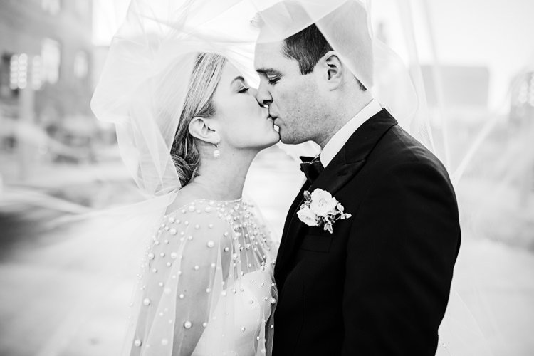 Maddie & Spencer - Married - WEB - Nathaniel Jensen Photography - Omaha Nebraska Wedding Photographer-365.JPG
