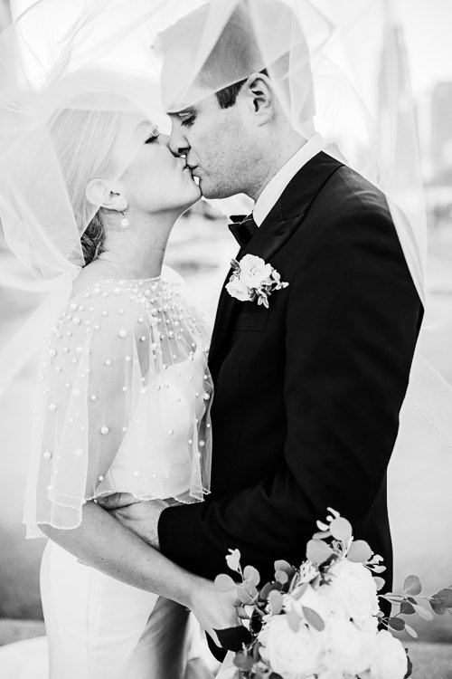 Maddie & Spencer - Married - WEB - Nathaniel Jensen Photography - Omaha Nebraska Wedding Photographer-370.JPG