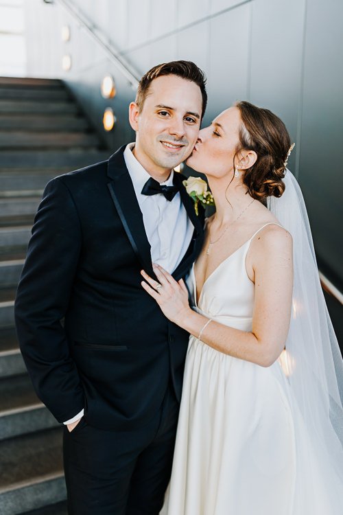 Chloe & Ryan - Married - WEB - Nathaniel Jensen Photography - Omaha Nebraska Wedding Photographer-375.JPG