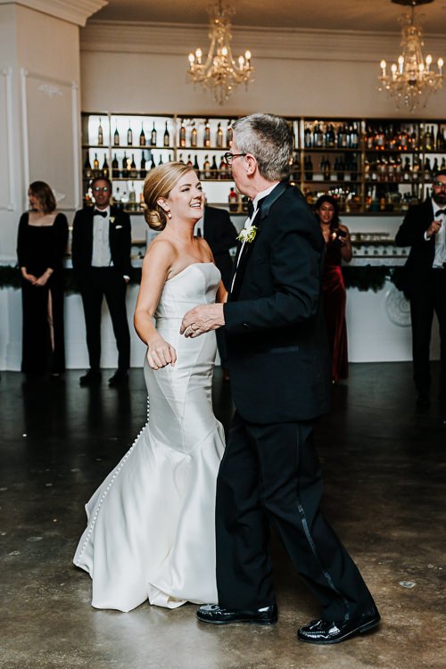 Maddie & Spencer - Married - WEB - Nathaniel Jensen Photography - Omaha Nebraska Wedding Photographer-555.JPG