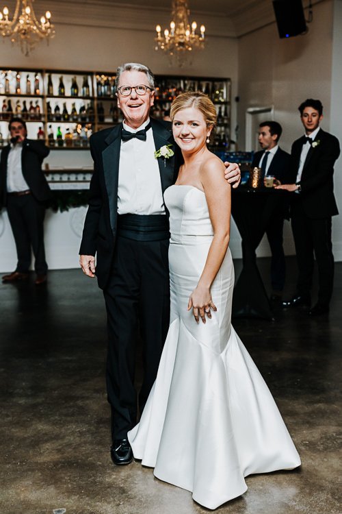 Maddie & Spencer - Married - WEB - Nathaniel Jensen Photography - Omaha Nebraska Wedding Photographer-557.JPG