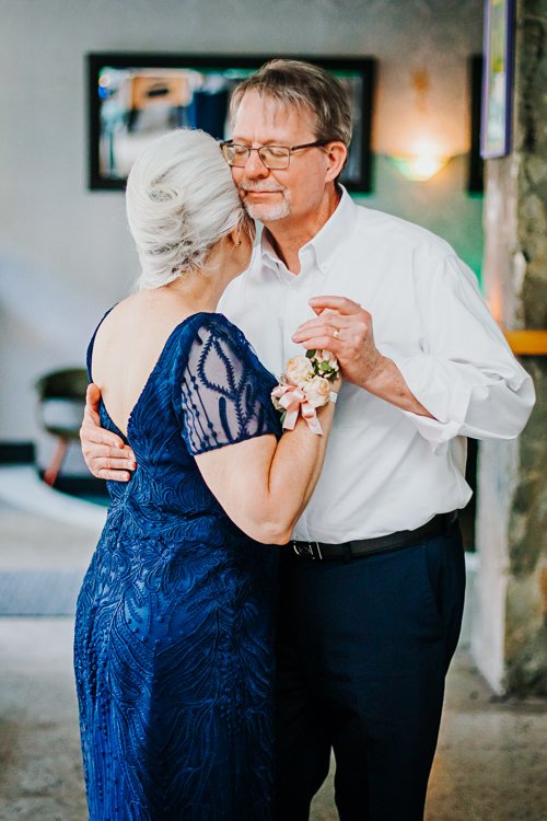 Chloe & Ryan - Married - WEB - Nathaniel Jensen Photography - Omaha Nebraska Wedding Photographer-582.JPG