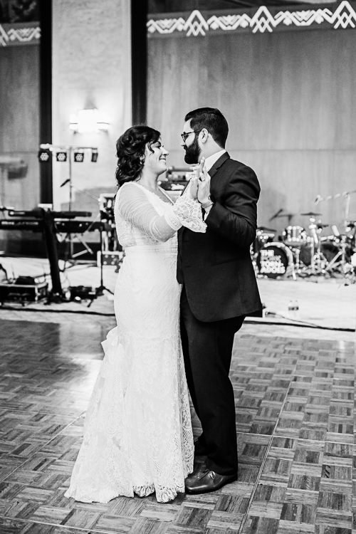 Erin & Noah - Married - WEB - Nathaniel Jensen Photography - Omaha Nebraska Wedding Photographer-633.JPG
