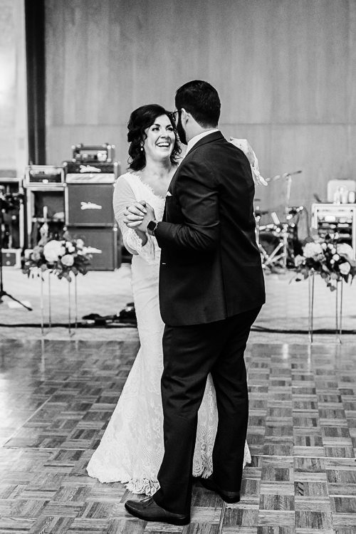 Erin & Noah - Married - WEB - Nathaniel Jensen Photography - Omaha Nebraska Wedding Photographer-639.JPG