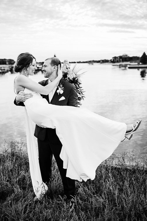 Vanessa & Nick - Married - WEB - Nathaniel Jensen Photography - Omaha Nebraska Wedding Photographer-524.JPG