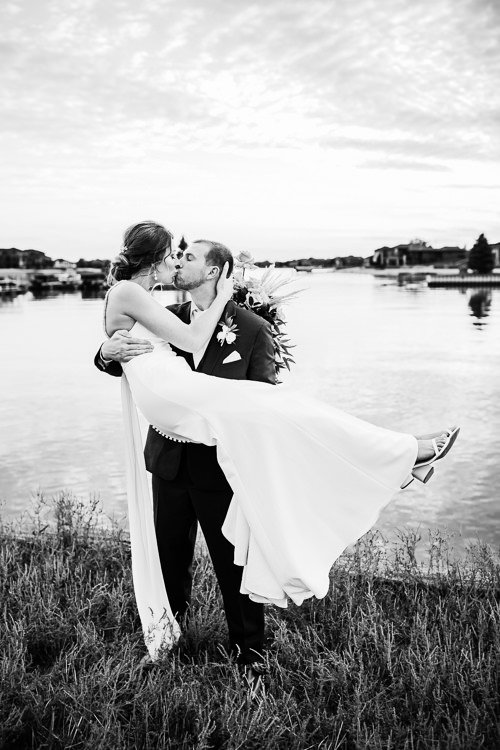 Vanessa & Nick - Married - WEB - Nathaniel Jensen Photography - Omaha Nebraska Wedding Photographer-526.JPG