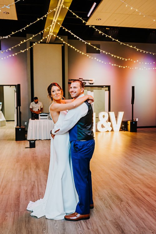 Vanessa & Nick - Married - WEB - Nathaniel Jensen Photography - Omaha Nebraska Wedding Photographer-682.JPG