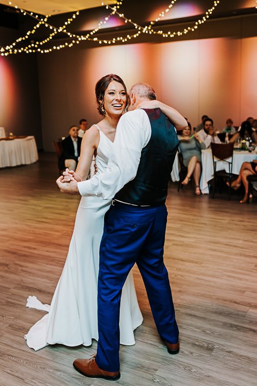 Vanessa & Nick - Married - WEB - Nathaniel Jensen Photography - Omaha Nebraska Wedding Photographer-696.JPG