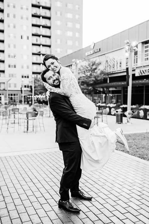 Maggie & Chris - Married - WEB - Nathaniel Jensen Photography - Omaha Nebraska Wedding Photographer-627.JPG