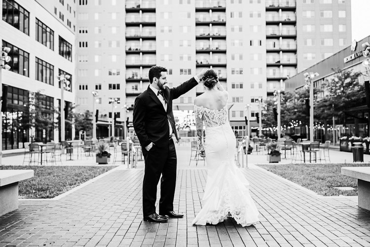 Maggie & Chris - Married - WEB - Nathaniel Jensen Photography - Omaha Nebraska Wedding Photographer-639.JPG