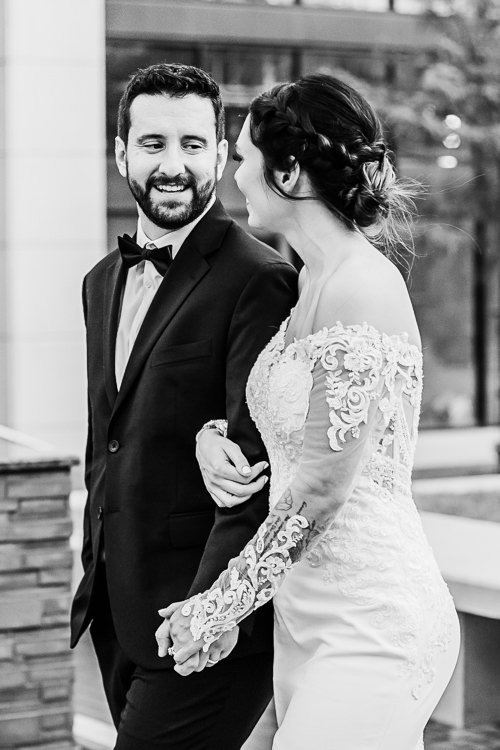 Maggie & Chris - Married - WEB - Nathaniel Jensen Photography - Omaha Nebraska Wedding Photographer-650.JPG