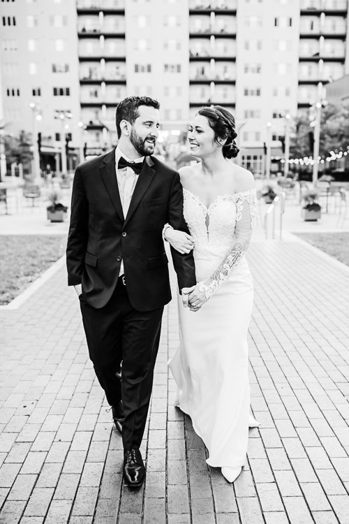 Maggie & Chris - Married - WEB - Nathaniel Jensen Photography - Omaha Nebraska Wedding Photographer-652.JPG