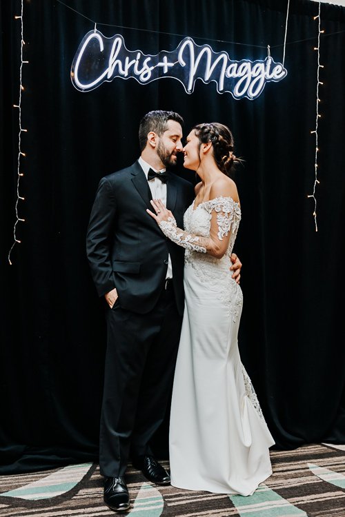 Maggie & Chris - Married - WEB - Nathaniel Jensen Photography - Omaha Nebraska Wedding Photographer-658.JPG