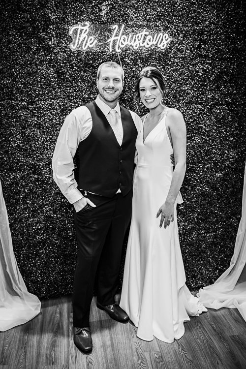 Vanessa & Nick - Married - WEB - Nathaniel Jensen Photography - Omaha Nebraska Wedding Photographer-752.JPG