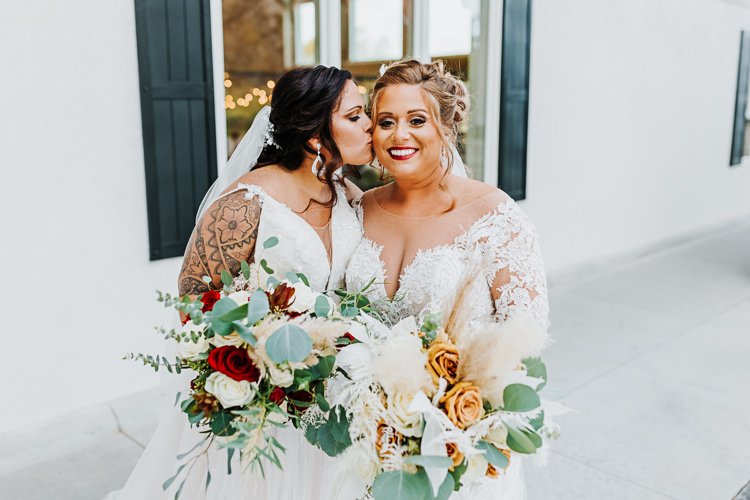 Kenzie & Robyn - Married - WEB - Nathaniel Jensen Photography - Omaha Nebraska Wedding Photographer-559.JPG