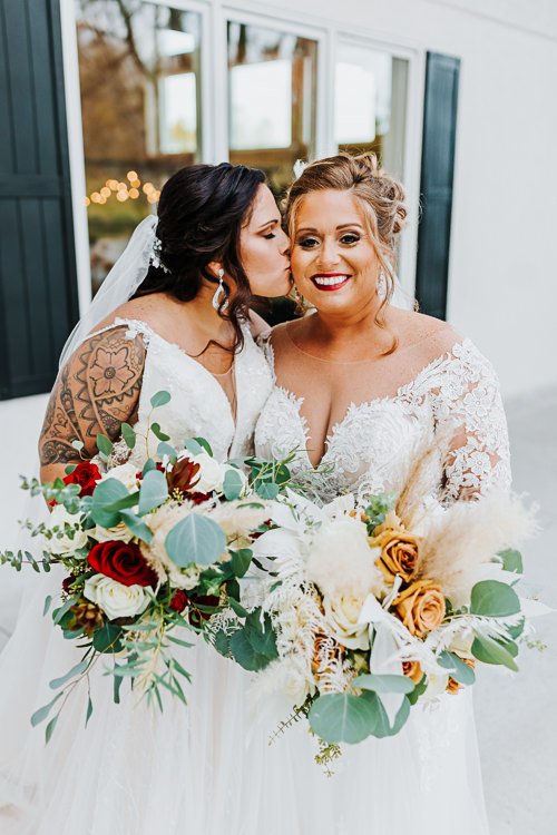 Kenzie & Robyn - Married - WEB - Nathaniel Jensen Photography - Omaha Nebraska Wedding Photographer-560.JPG
