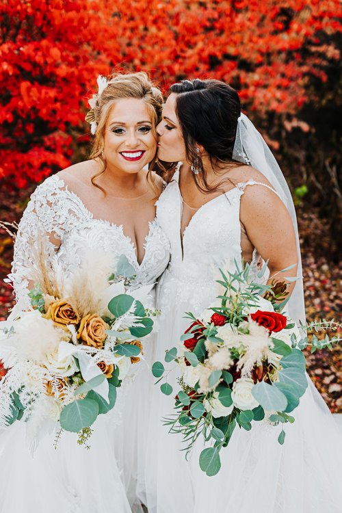 Kenzie & Robyn - Married - WEB - Nathaniel Jensen Photography - Omaha Nebraska Wedding Photographer-569.JPG