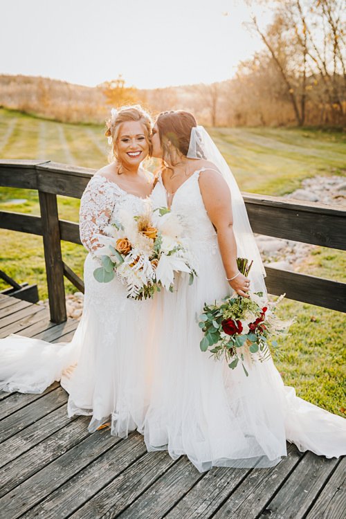 Kenzie & Robyn - Married - WEB - Nathaniel Jensen Photography - Omaha Nebraska Wedding Photographer-595.JPG