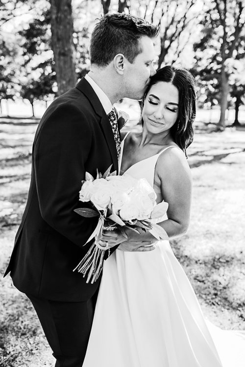 Molly & Ollie - Married - WEB - Nathaniel Jensen Photography - Omaha Nebraska Wedding Photographer-506.JPG