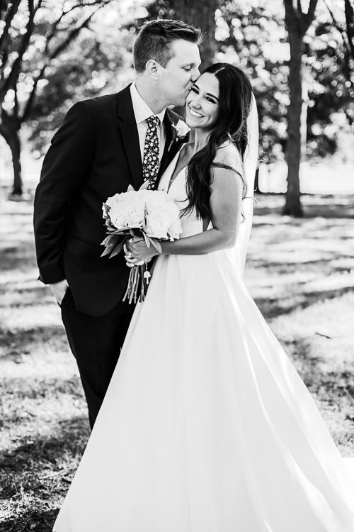 Molly & Ollie - Married - WEB - Nathaniel Jensen Photography - Omaha Nebraska Wedding Photographer-511.JPG