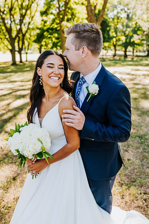 Molly & Ollie - Married - WEB - Nathaniel Jensen Photography - Omaha Nebraska Wedding Photographer-527.JPG