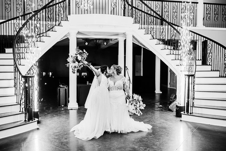 Kenzie & Robyn - Married - WEB - Nathaniel Jensen Photography - Omaha Nebraska Wedding Photographer-642.JPG
