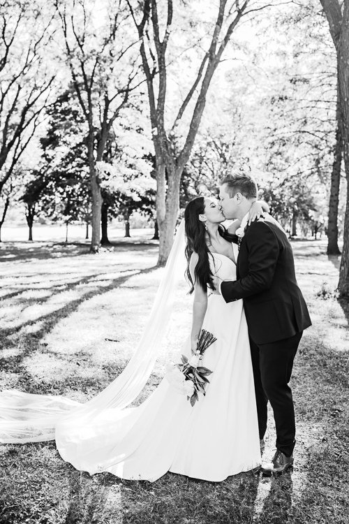 Molly & Ollie - Married - WEB - Nathaniel Jensen Photography - Omaha Nebraska Wedding Photographer-546.JPG