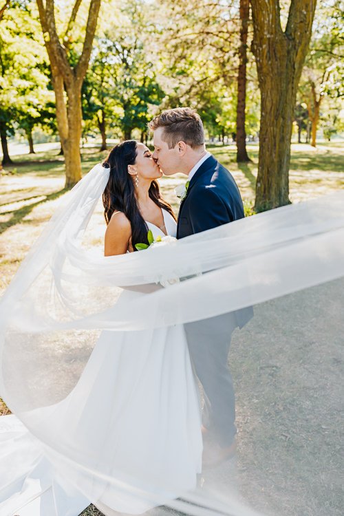 Molly & Ollie - Married - WEB - Nathaniel Jensen Photography - Omaha Nebraska Wedding Photographer-550.JPG