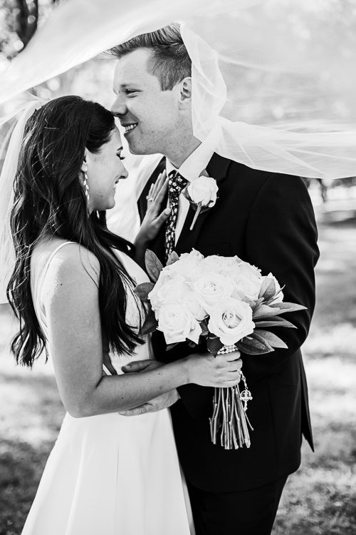 Molly & Ollie - Married - WEB - Nathaniel Jensen Photography - Omaha Nebraska Wedding Photographer-558.JPG