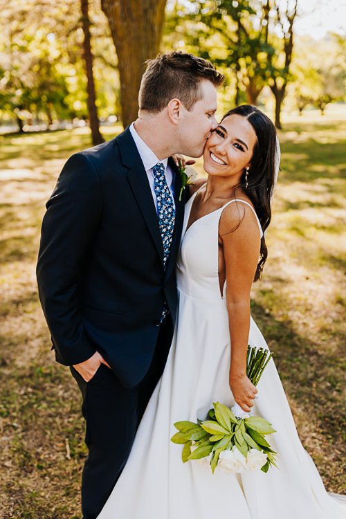 Molly & Ollie - Married - WEB - Nathaniel Jensen Photography - Omaha Nebraska Wedding Photographer-579.JPG